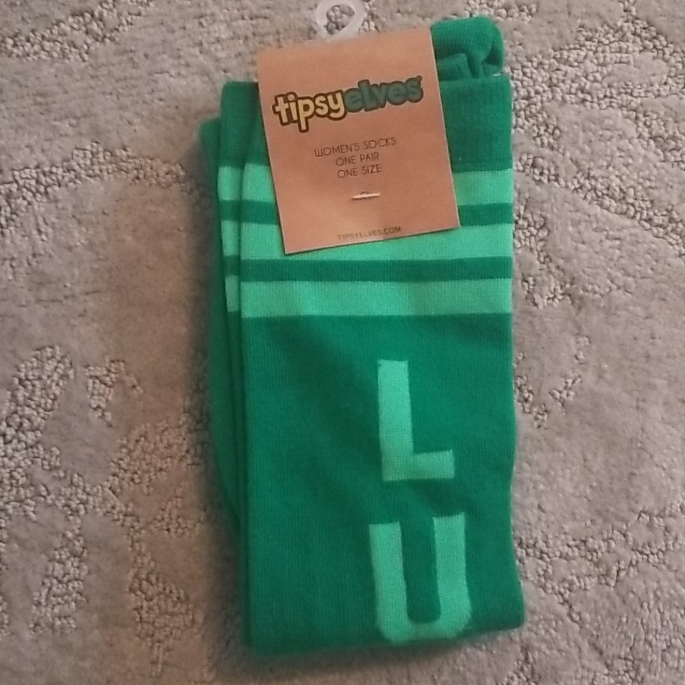 3️⃣/💲🔟 👌Tipsy elves green lucky 🍀socks